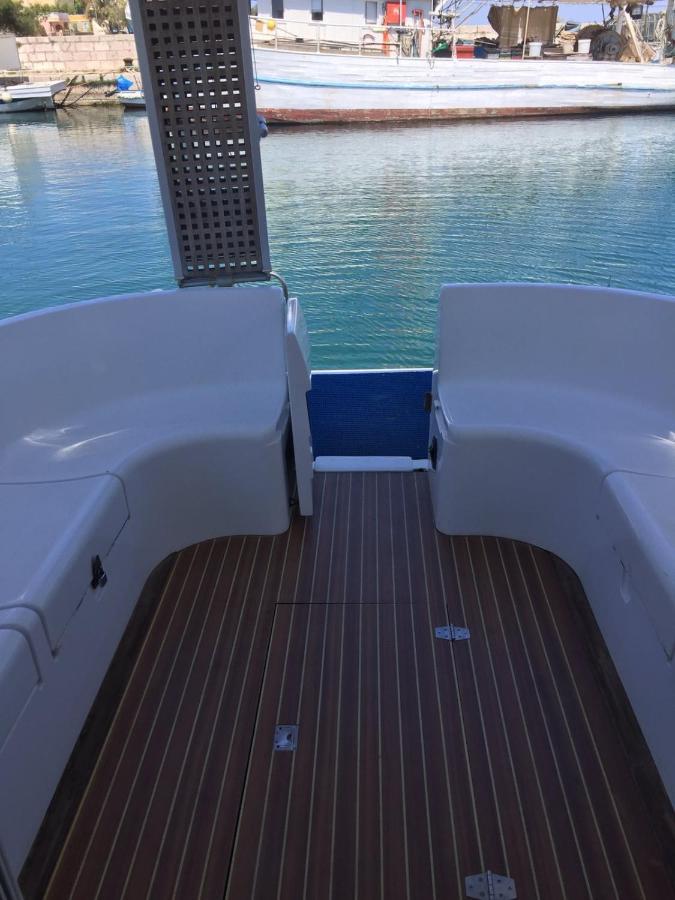 Apartmani Ciklic Dobropoljana Esterno foto