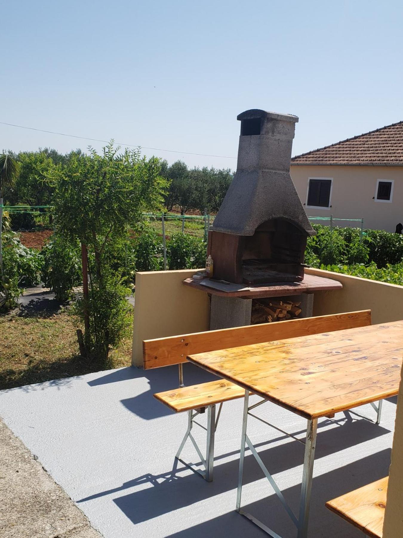 Apartmani Ciklic Dobropoljana Esterno foto